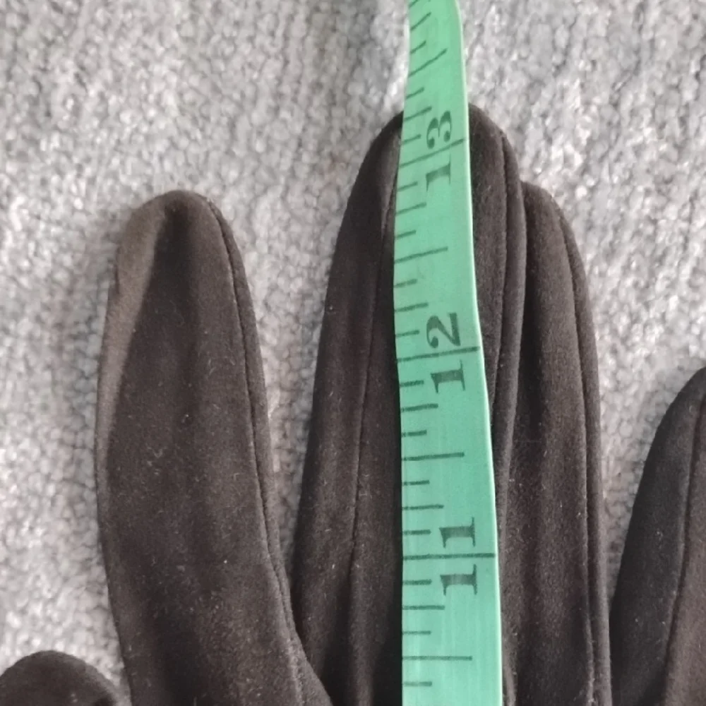 Michel Swiss Black Gloves with Silver Detailing.Made In France